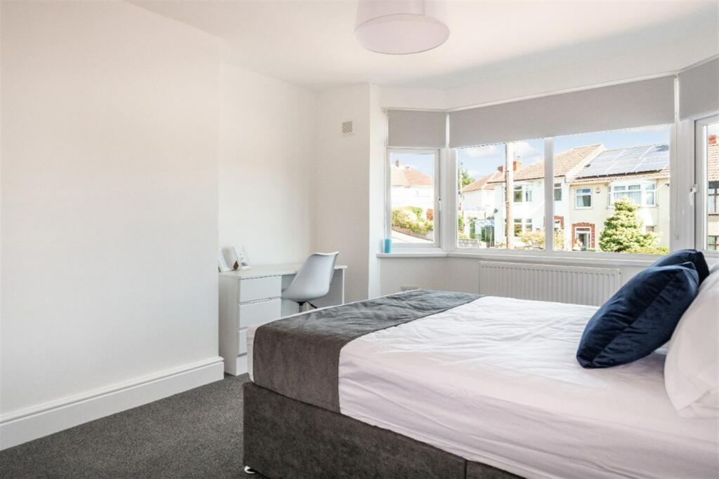 Additional property image - 4 bedroom Semi Detached House in Jean Road, Bristol