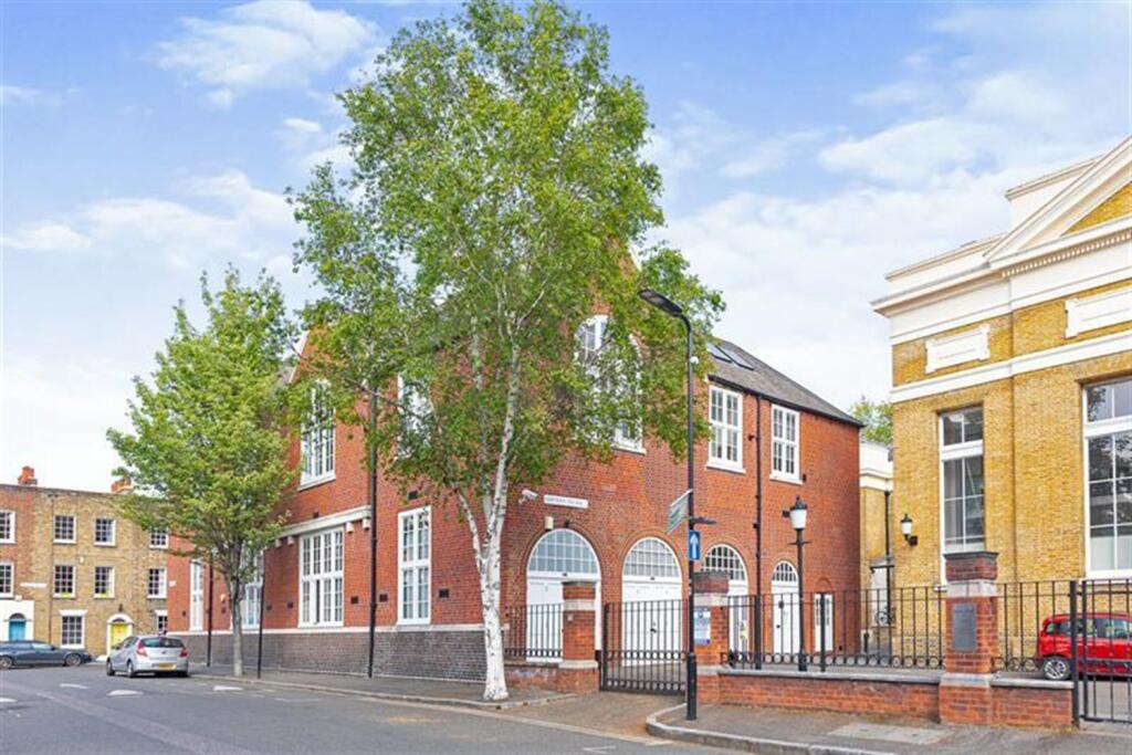 Main image of property: 2 bedroom property in Hoffman Square, Shoreditch