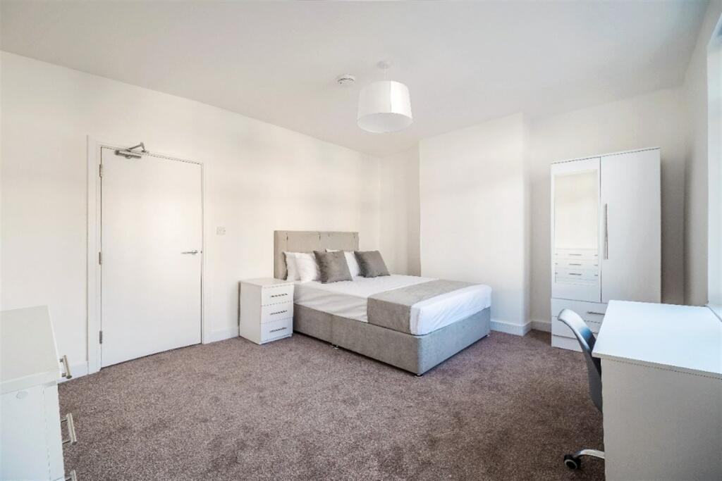 Additional property image - 3 bedroom Terraced House in Dartmoor Street, Bristol