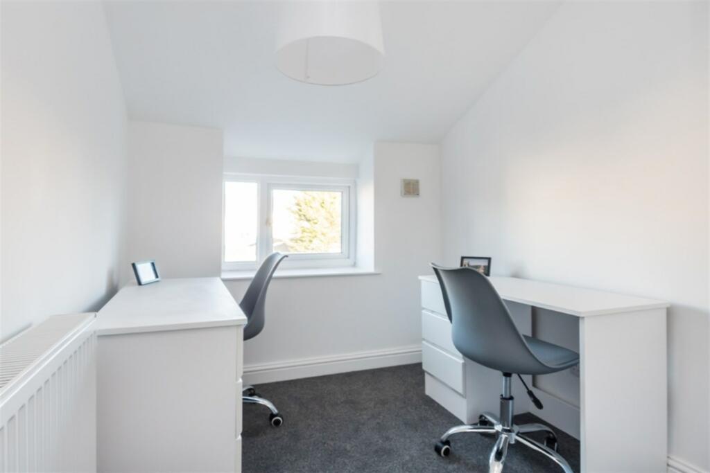 Additional property image - 3 bedroom Terraced House in Staple Hill Road, Fishponds