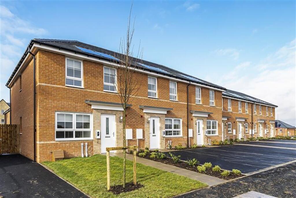 Main image of property: 3 bedroom Terraced House in Naples Close, Rugby