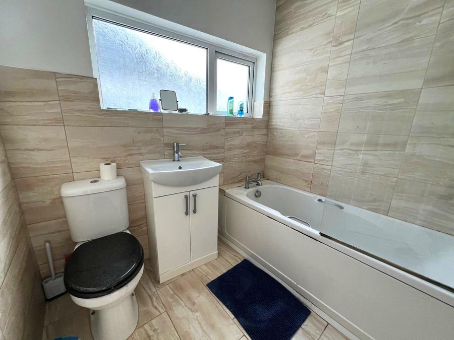 Additional property image - 219 Chipstead Valley Road, Coulsdon, Surrey