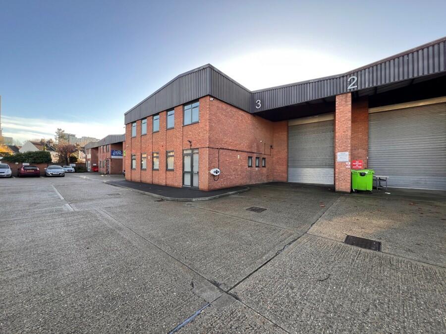 Main image of property: Pitlake, Croydon, Surrey