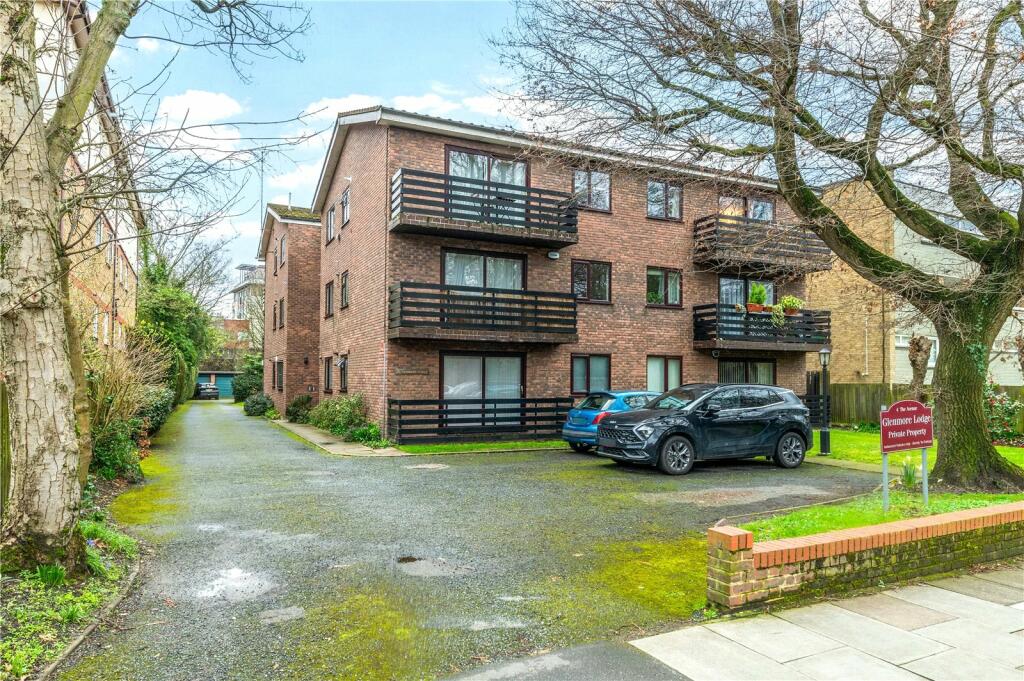 2 bedroom apartment for rent in The Avenue, Beckenham, BR3