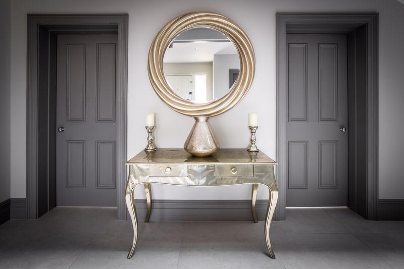 7 bedroom detached house for sale in Golf Side, South Cheam, SM2