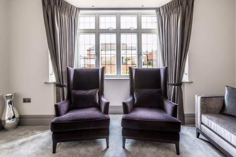 7 bedroom detached house for sale in Golf Side, South Cheam, SM2