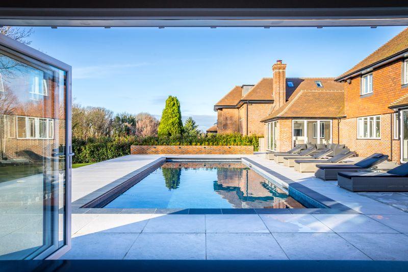 7 bedroom detached house for sale in Golf Side, South Cheam, SM2