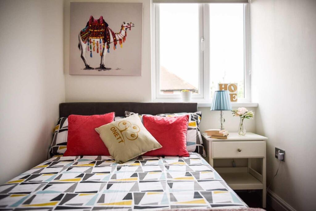 Main image of property: Lilac Grove, Beeston, Nottingham