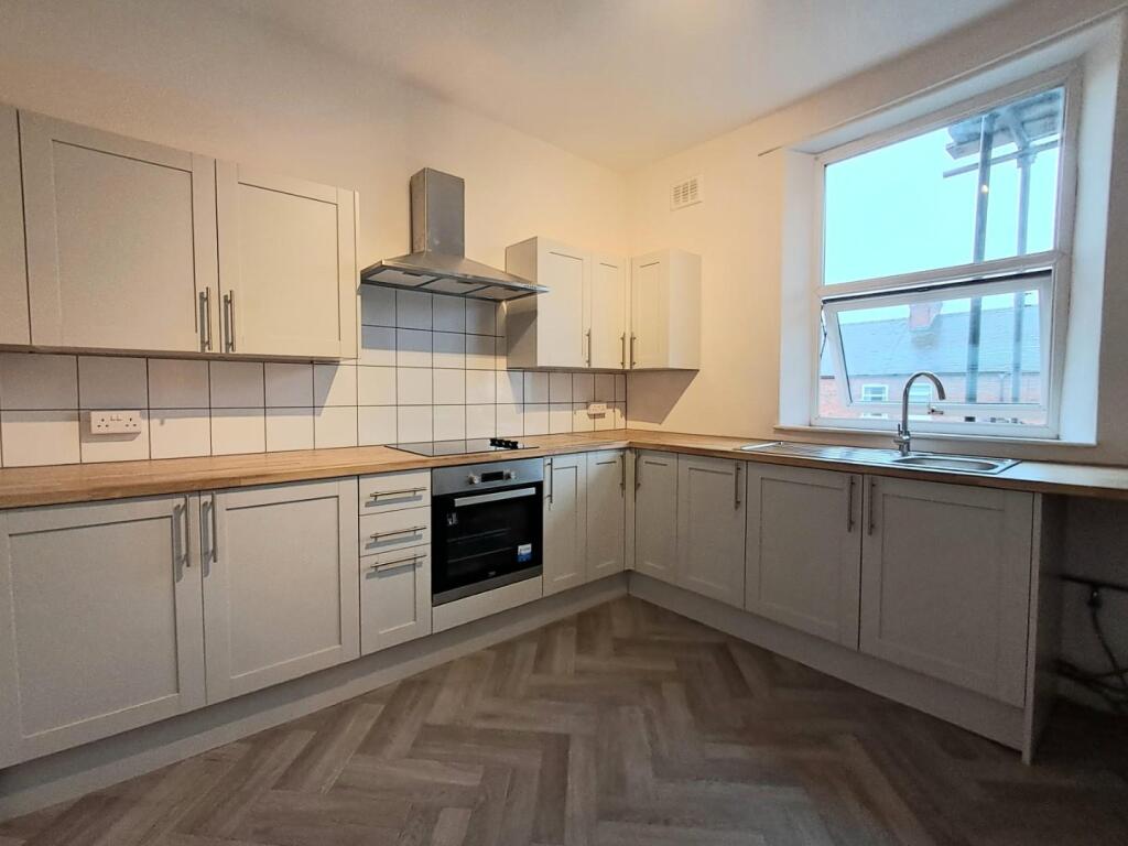 Main image of property: The Avenue, Hartshill, Stoke-On-Trent