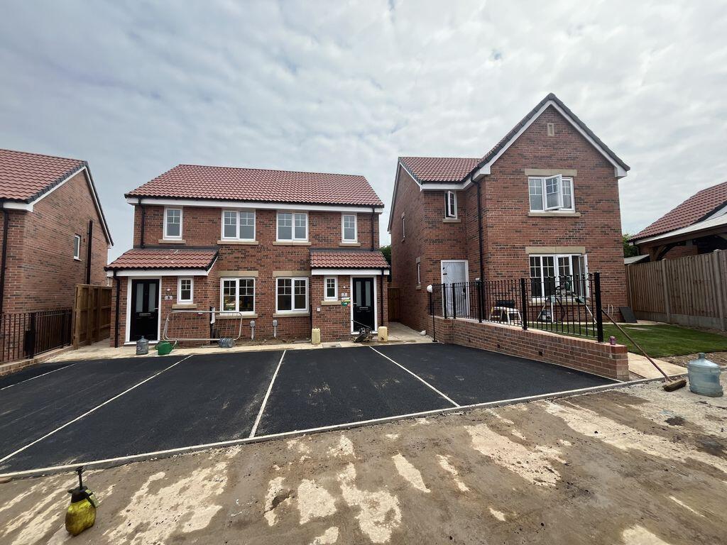 Main image of property: Drawbridge Close, Bolsover, CHESTERFIELD, Derbyshire, S44