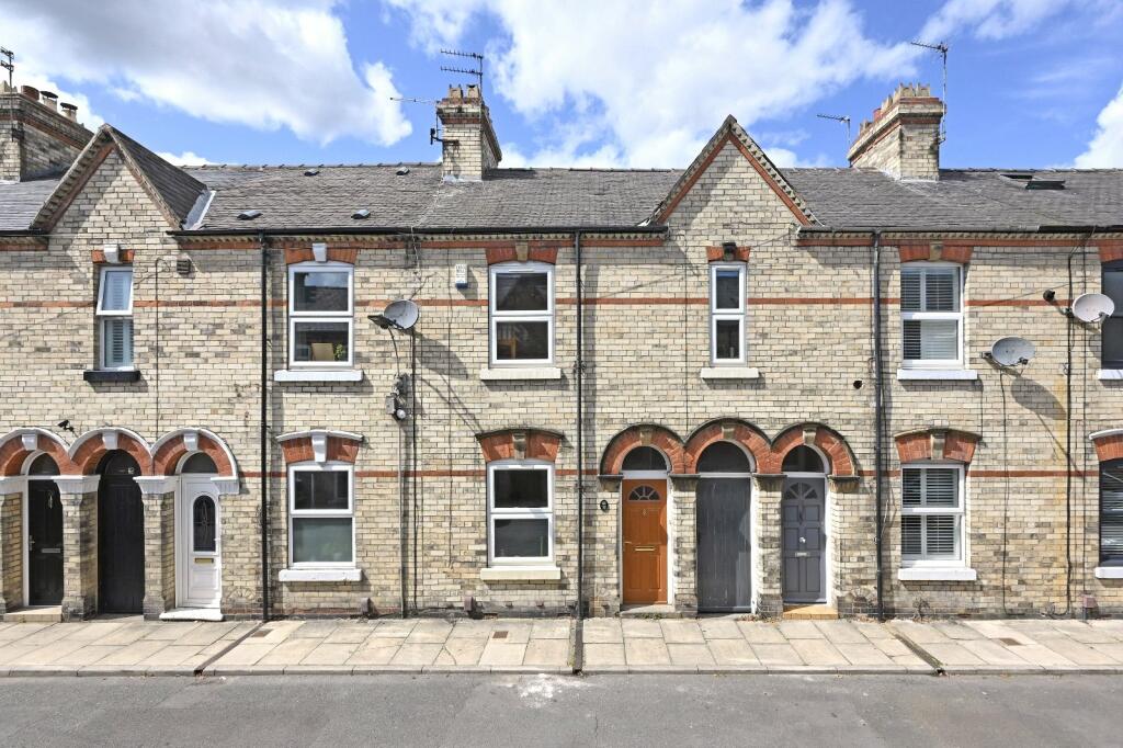 3 bedroom terraced house for sale in Abbey Street, Clifton Green, York, YO30