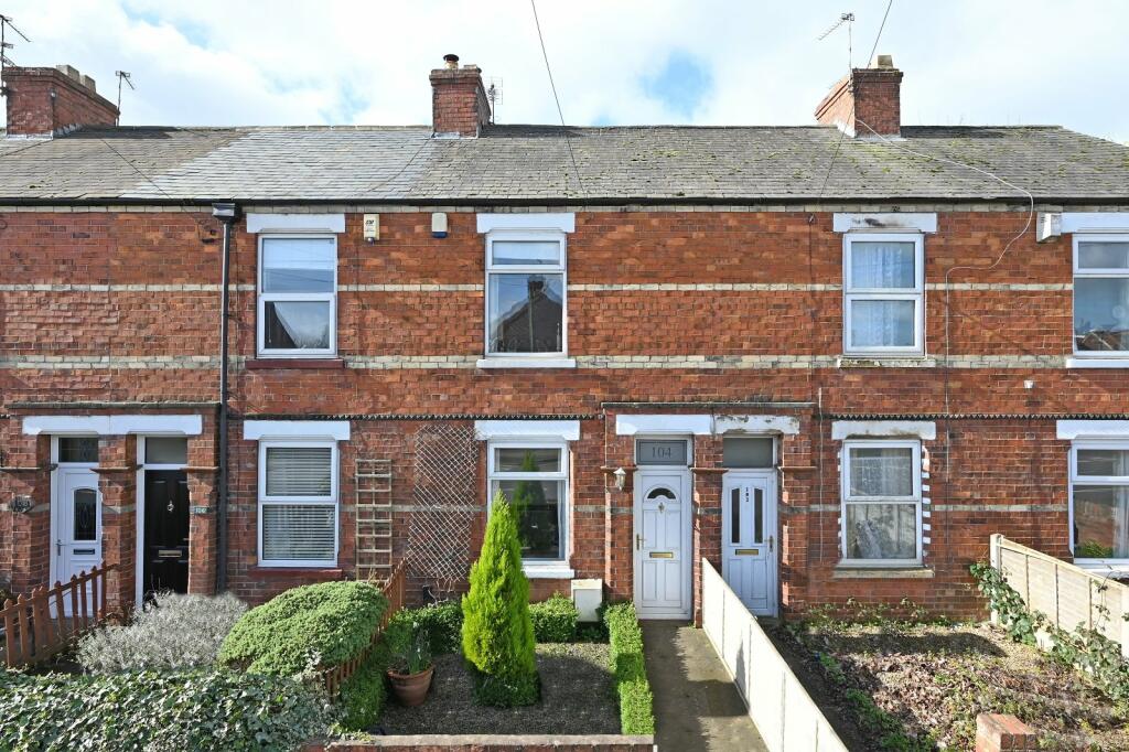 2 bedroom terraced house for sale in Gale Lane, Acomb, York, YO24