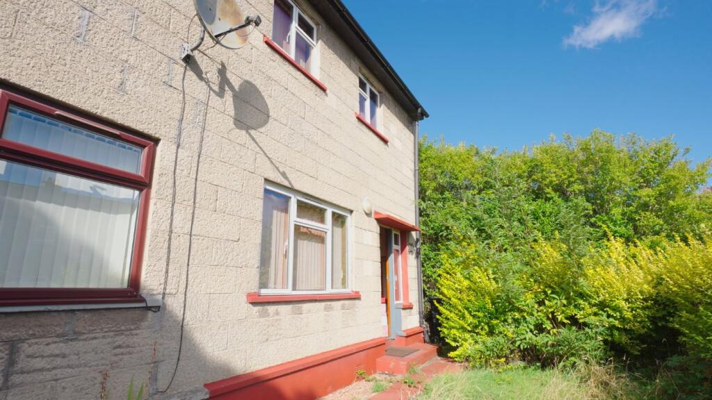 Main image of property: 15 Gourdie Street, Dundee, Angus, DD2 4RL