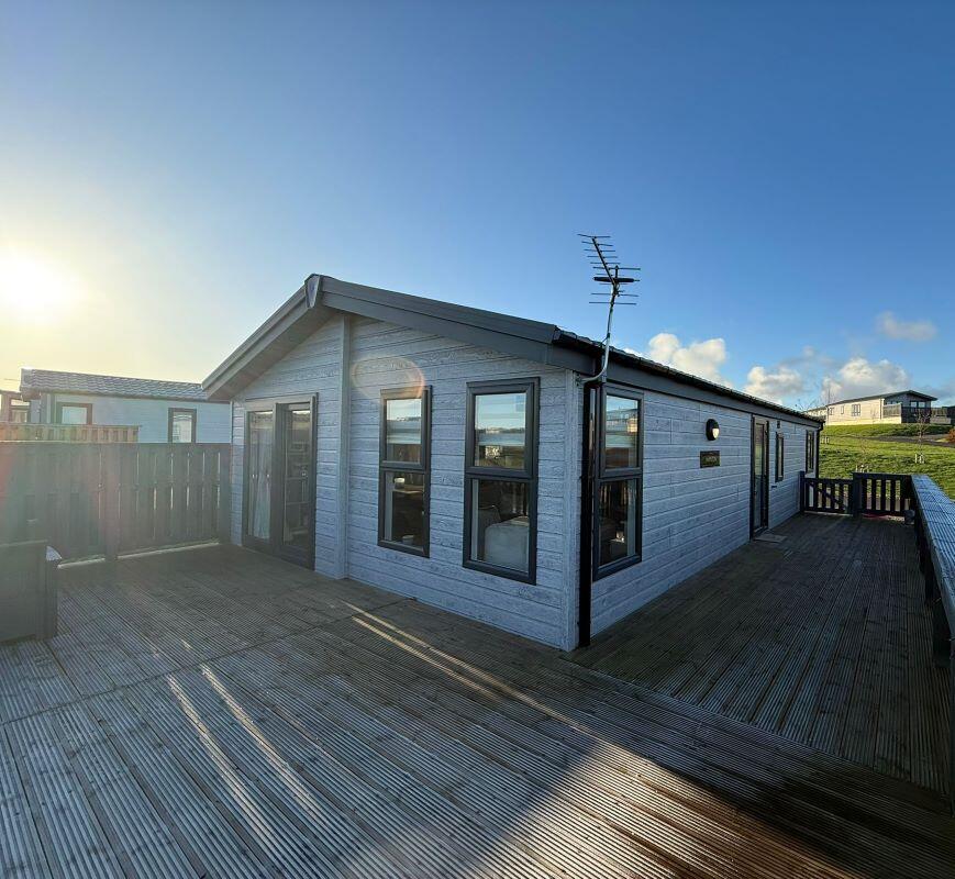 Main image of property: 15 Friarlandview, Friarland View 15, Crofthead holiday park, Ayr, Ayrshire, KA6 6EN