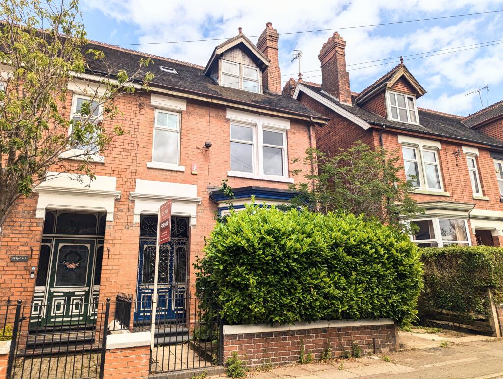 Main image of property: Spratslade Drive, Dresden, Stoke-on-Trent, ST3