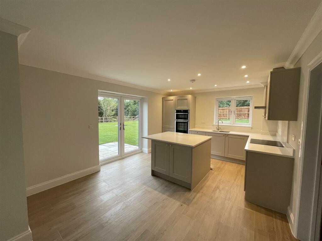 Additional property image - Warehouse Road, Stebbing, Dunmow