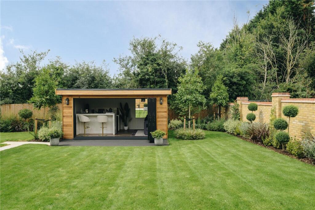 Additional property image - Hayfield Lodge, Over, Cambridge, CB24