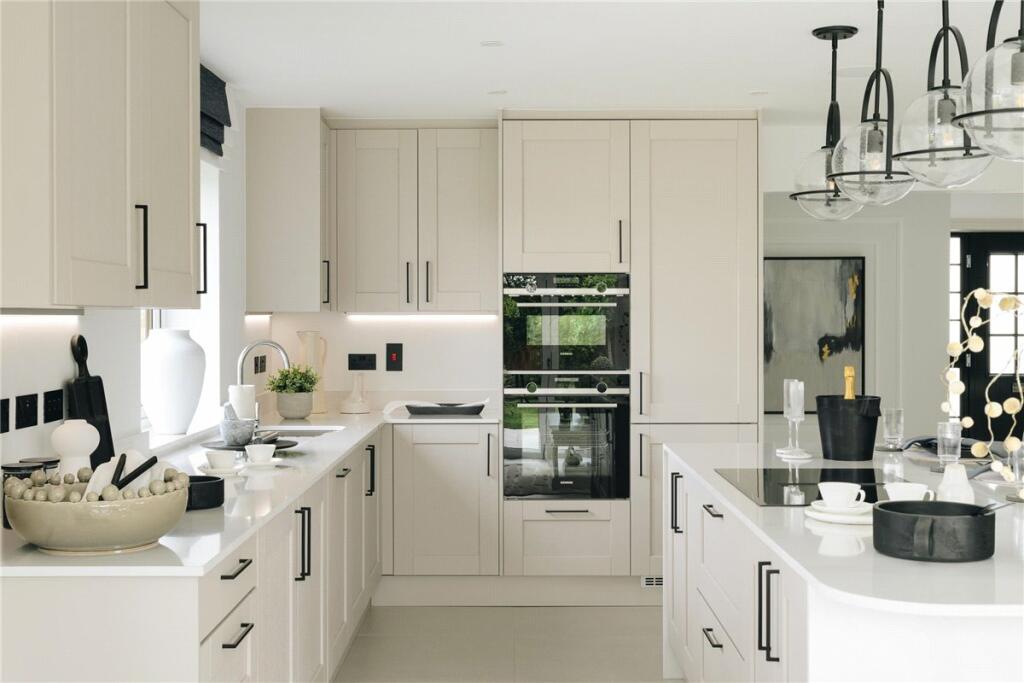 Additional property image - Hayfield Lodge, Over, Cambridge, CB24