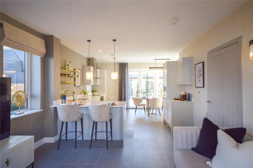 Main image of property: Saffron Way, Cherry Hinton, Cambridge, Cambridgeshire, CB1