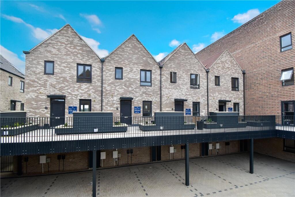 Main image of property: Saffron Way, Cherry Hinton, Cambridge, CB1