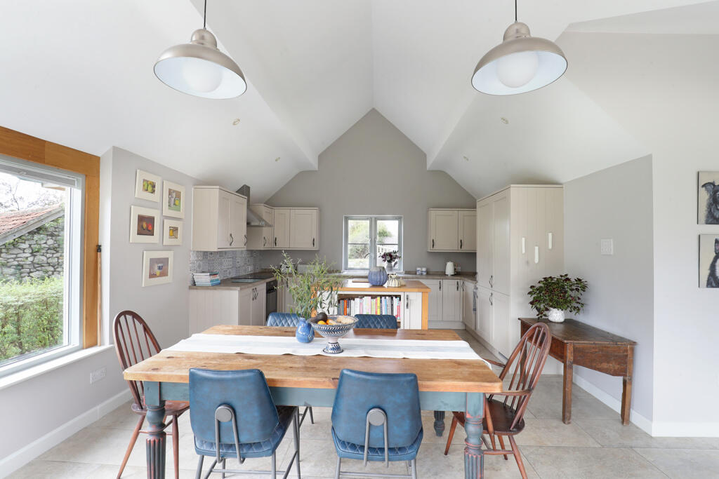 Additional property image - Swallows Barn, Sluice Farm, Wick St. Lawrence, Weston-Super-Mare, Somerset, BS22