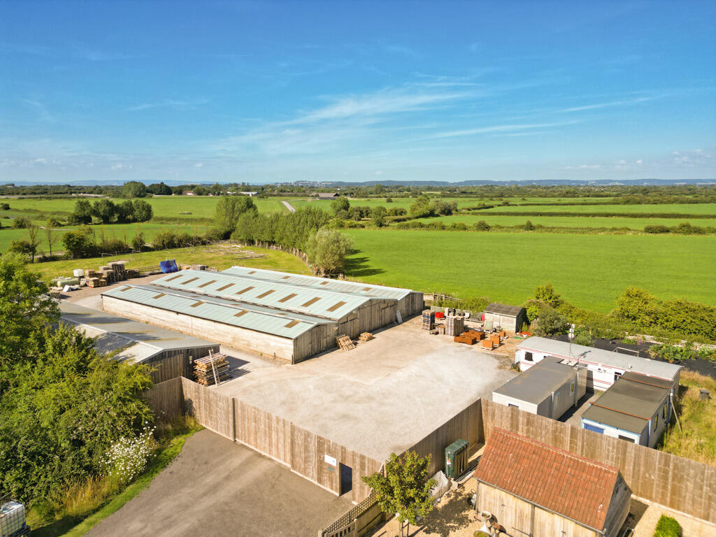 Additional property image - Swallows Barn, Sluice Farm, Wick St. Lawrence, Weston-Super-Mare, Somerset, BS22