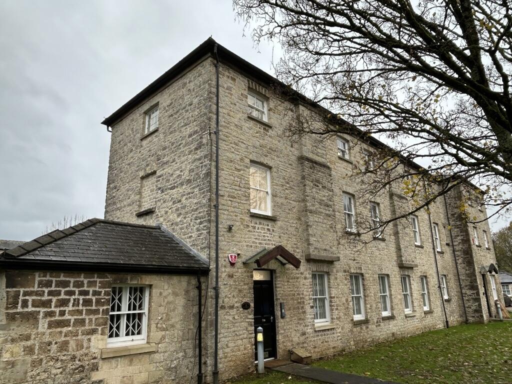 Additional property image - 8 Farleigh Court, Old Weston Road, Flax Bourton, Bristol, Somerset, BS48