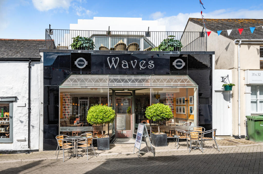 Main image of property: Waves, 29 & 29a Causewayhead, Penzance