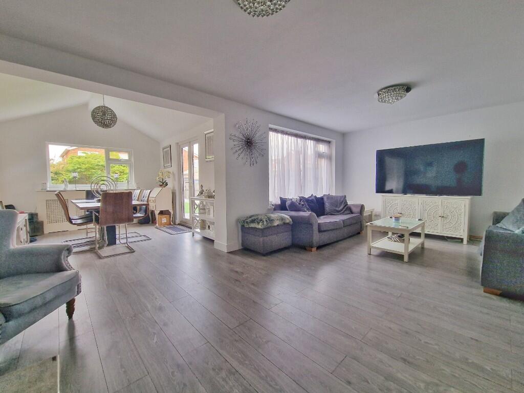 Main image of property: Nipsells Chase, CM3