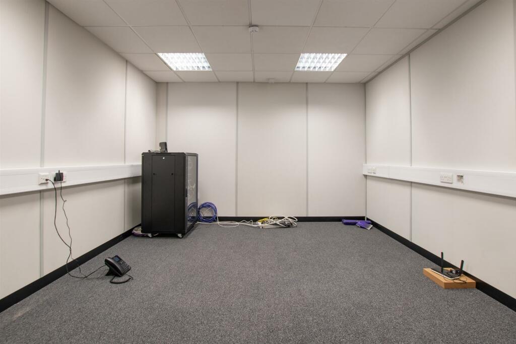 Additional property image - Newbridge Close, Newbridge Trading Estate, Brislington