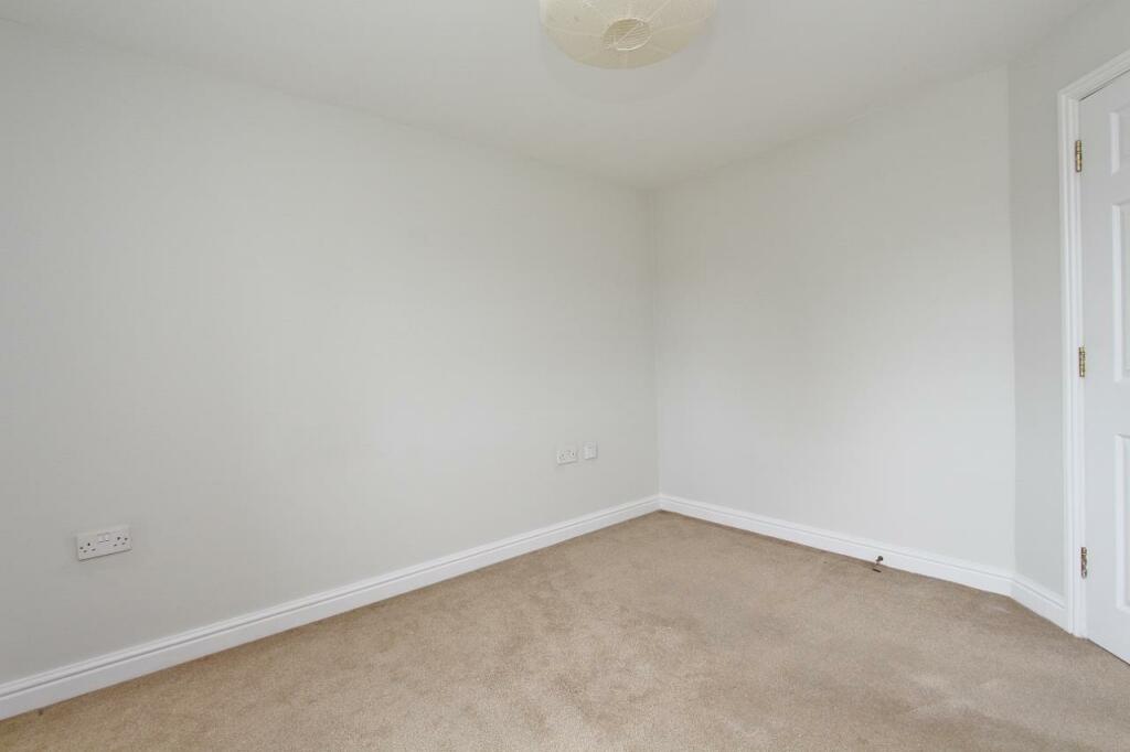 Additional property image - 8 Albany Court, Albany Road, Bath