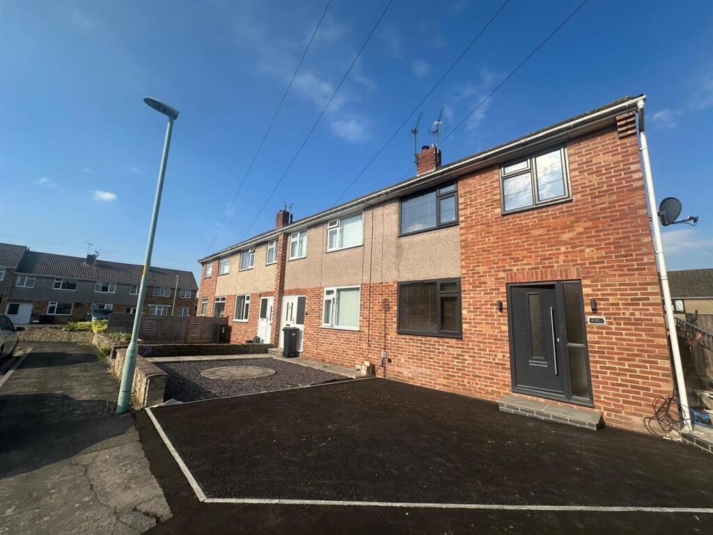 Main image of property: Corfe Crescent, Keynsham, Bristol