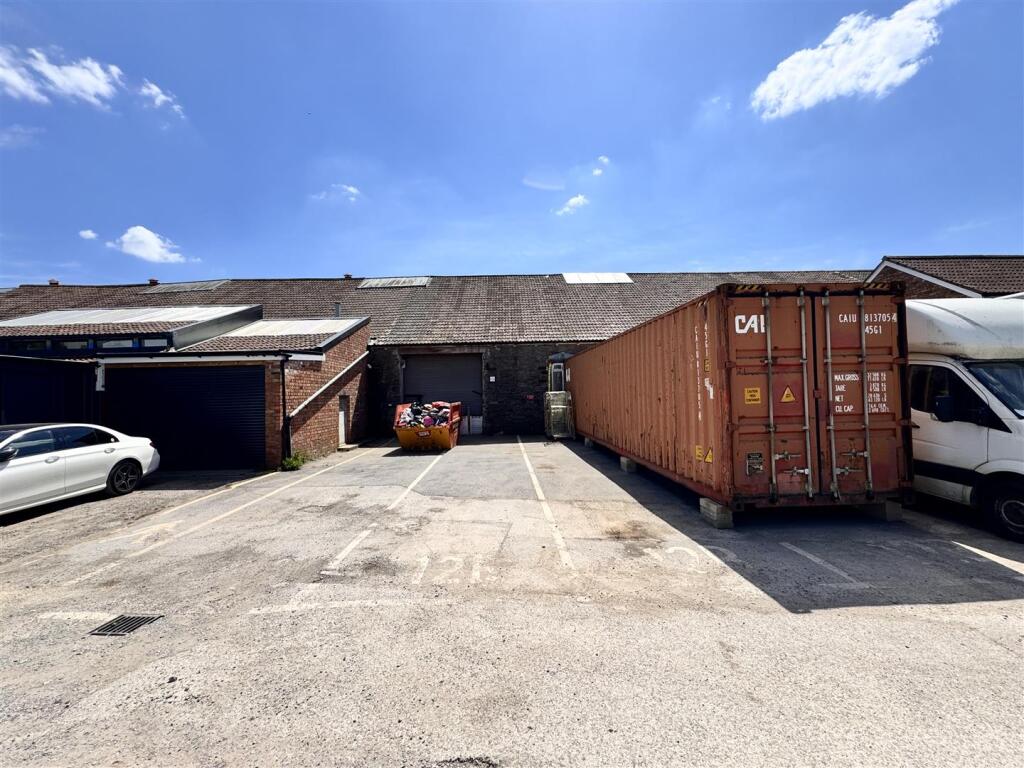 Main image of property: Broadmead Lane, Keynsham, Bristol