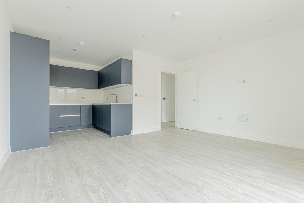 Main image of property: Clovelly Road, Hounslow TW3