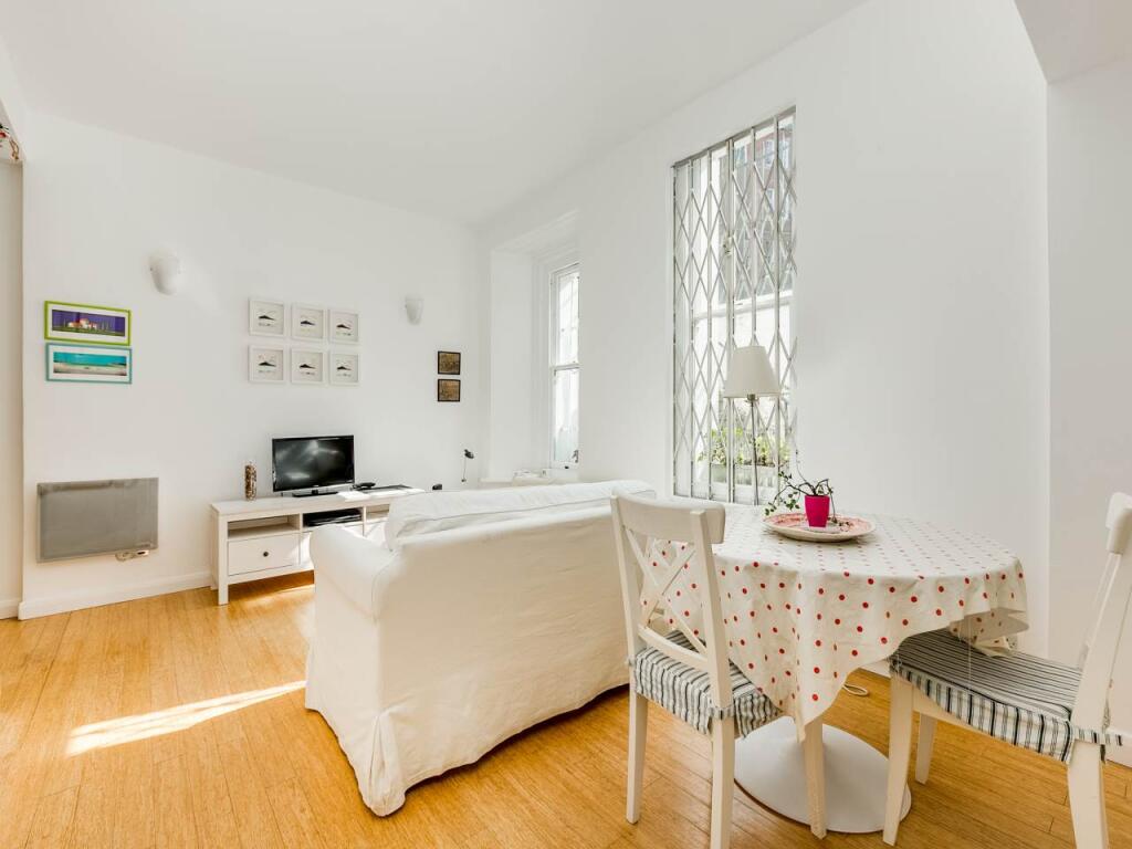 Main image of property: Embankment Gardens, Chelsea, London