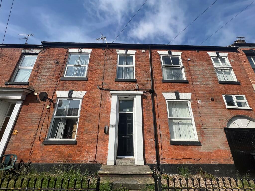 7 bedroom block of apartments for sale in Coltman Street, Hull, HU3