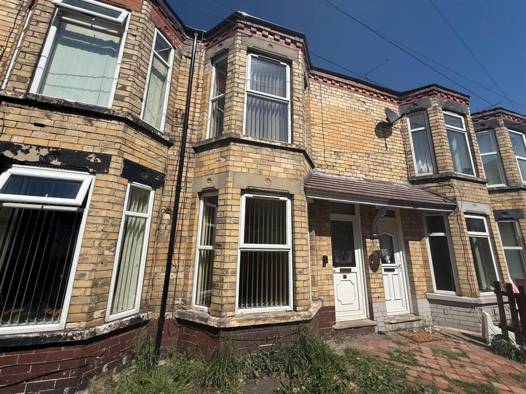 Main image of property: The Avenue, Hampshire Street