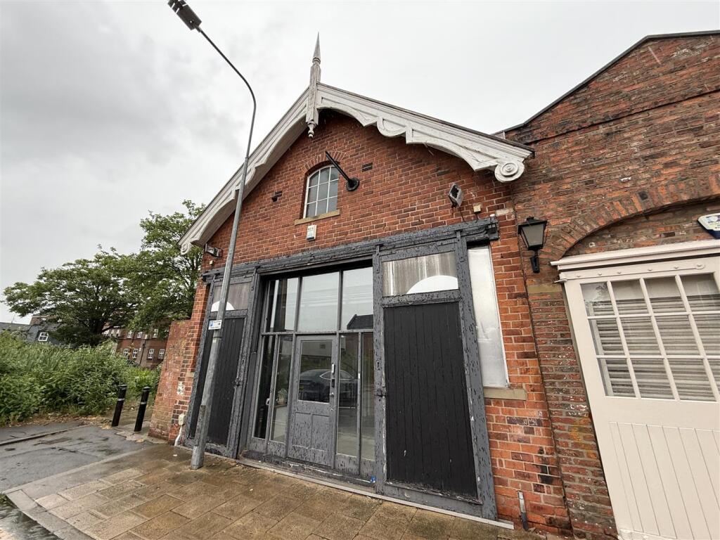 Main image of property: Union Street, Hull