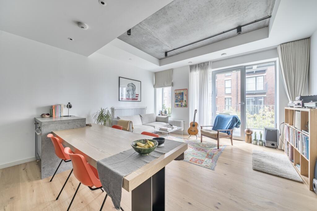 Main image of property: Goodluck Hope Walk London E14