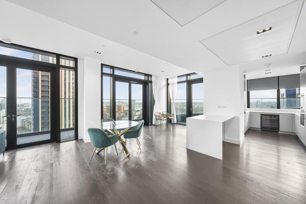 Main image of property: Amory Tower, London E14