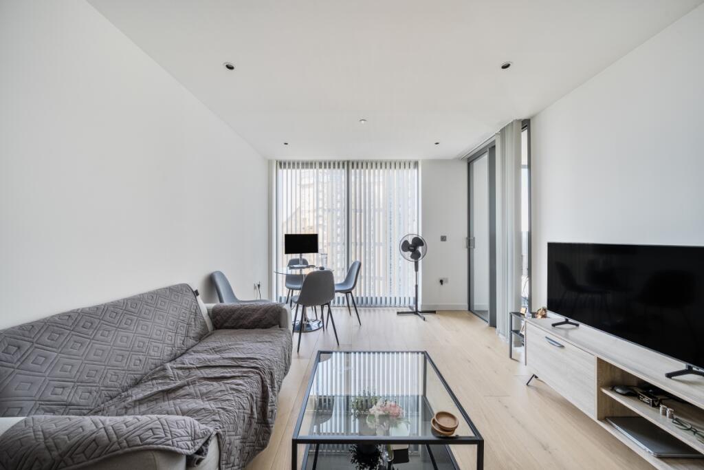 Main image of property: Marsh Wall London E14