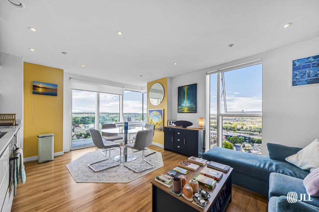 Main image of property: Residence Tower, N4