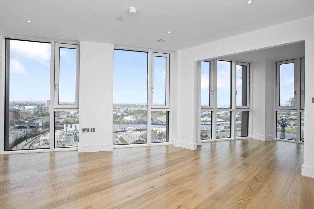 Main image of property: City West Tower, High Street, Stratford, E15