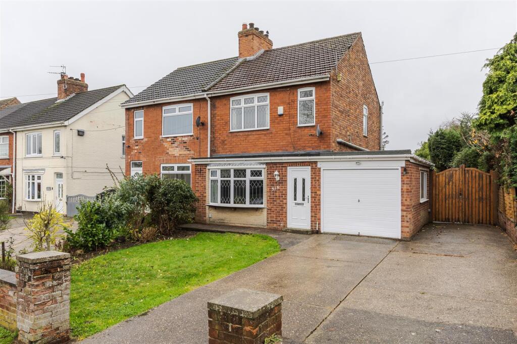 Main image of property: Messingham Road, Scunthorpe