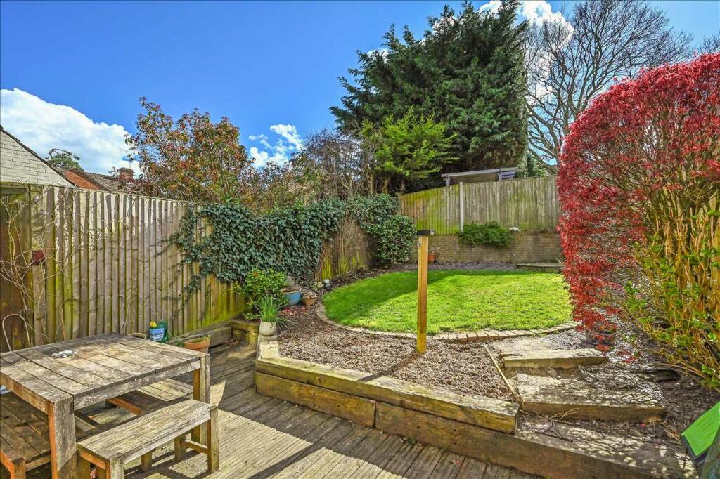 4 bedroom town house for sale in Stalybridge, Park Gate, SO31