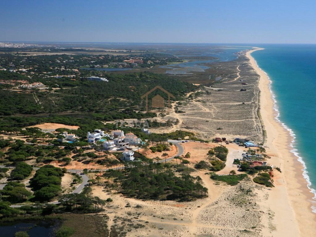 Plot for sale in Vale do Lobo, Algarve, Portugal