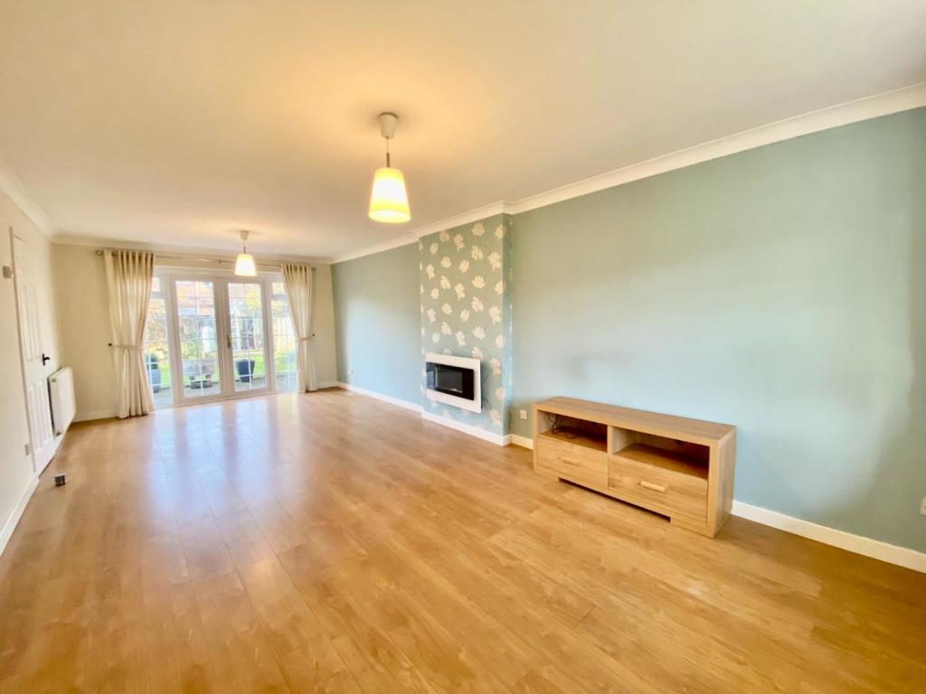 4 bedroom detached house for sale in Blundell Road, Hightown, Liverpool