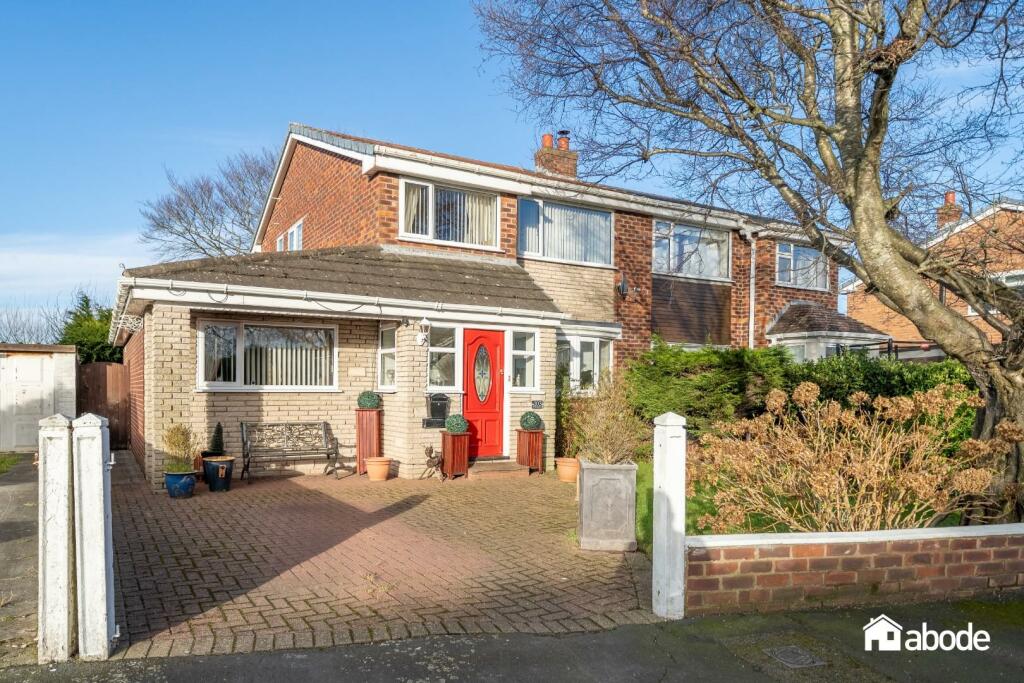 3 bedroom semi-detached house for sale in Gardner Road, Formby, L37