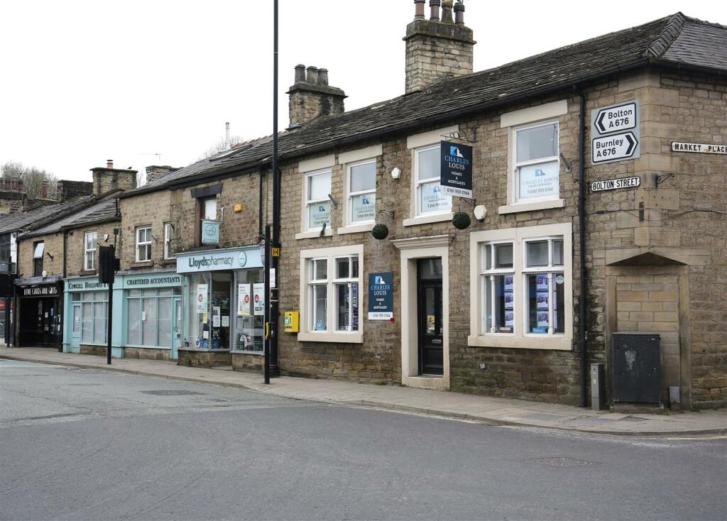Office to lease in Bolton Street, Ramsbottom, Bury, BL0