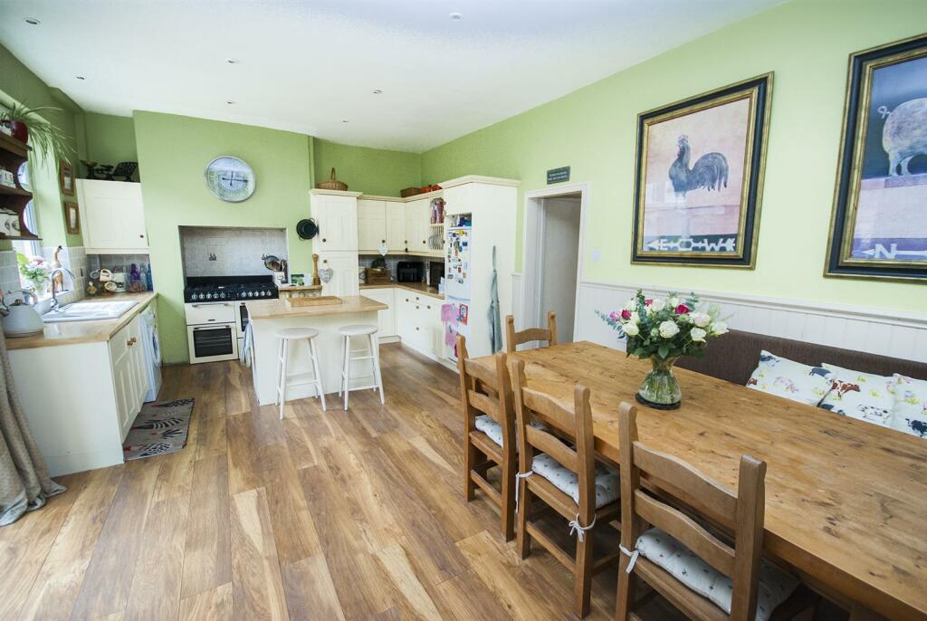 Additional property image - Bolton Road North, Ramsbottom, Bury